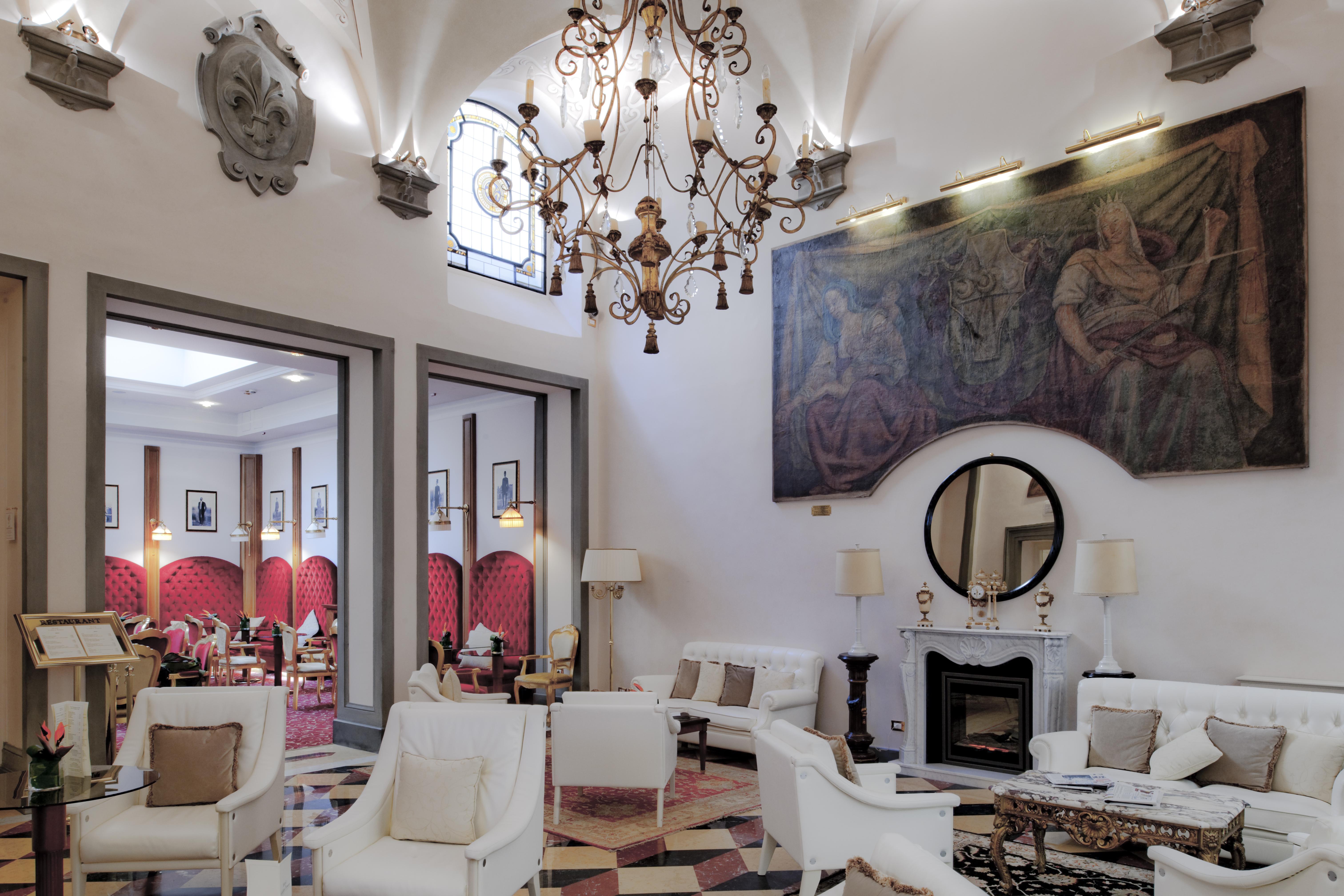 Golden Tower Hotel & Spa Флоренция Экстерьер фото The interior of the hotel
