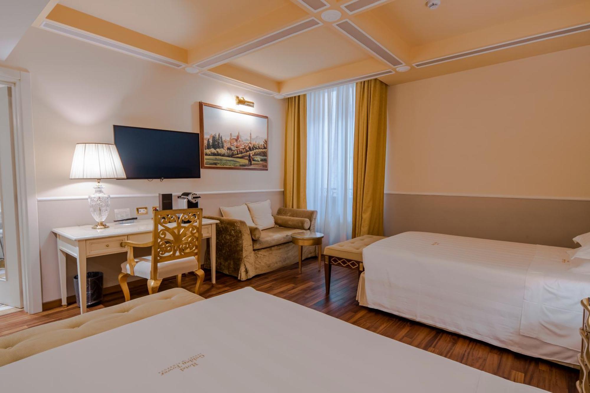 Golden Tower Hotel & Spa Флоренция Экстерьер фото A room at the hotel